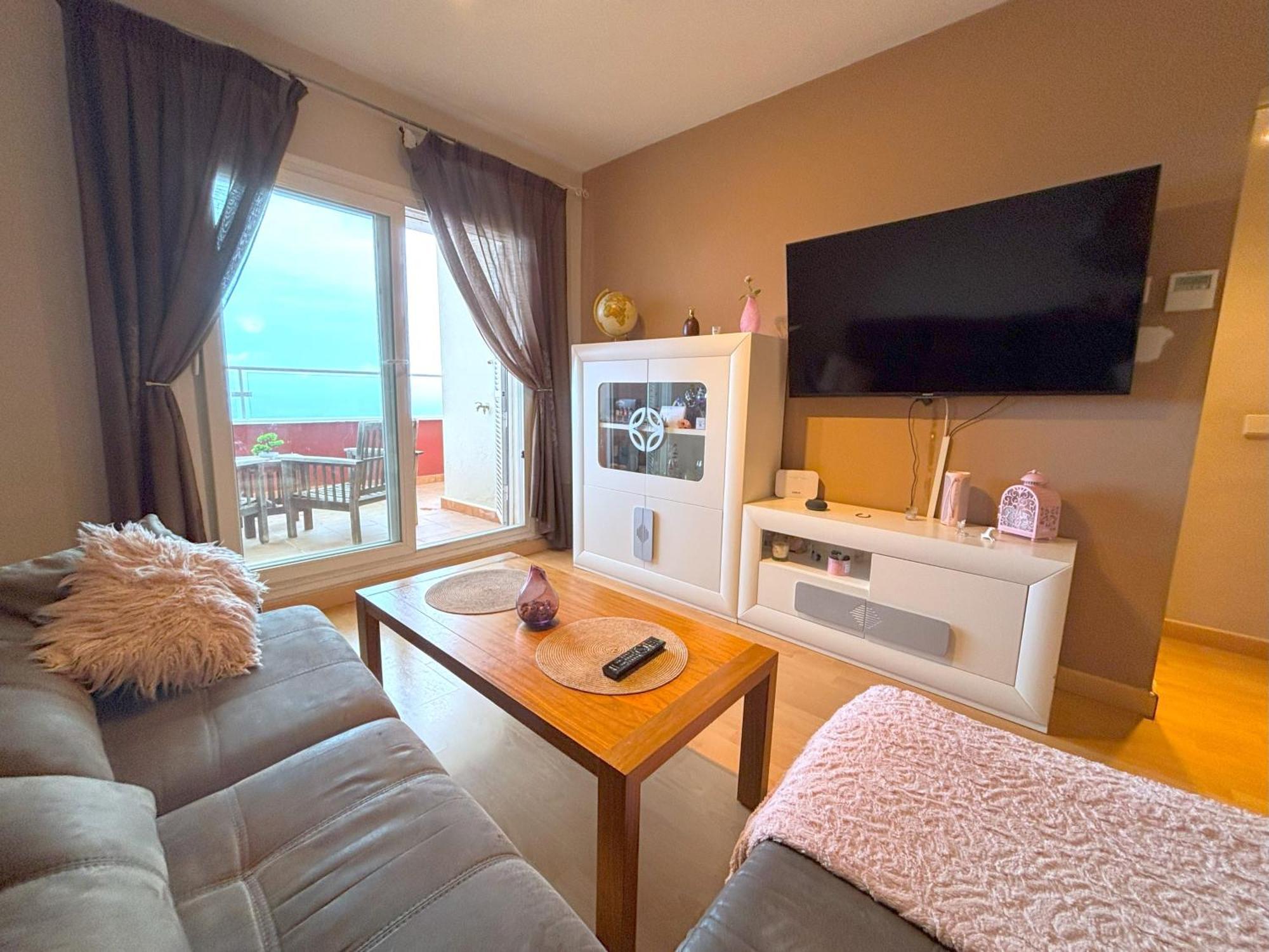 Evans Realty Bs Atico & Garaje & Piscinas & Padel Apartment Benalmadena